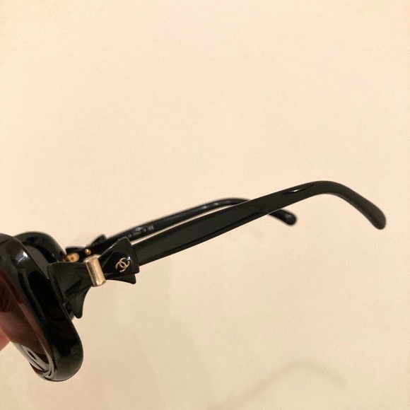 Chanel Black Bow Ribbon Sunglasses Style 5170 Gold Trim, Made in Italy CC - Picture 14 of 16